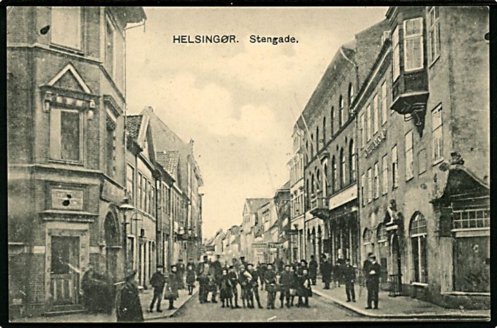 Helsingør, Stengade med bl.a. Jens Møllers Boghandel. S.K.F. (Skandinavisk Kortforlag) no. 4.