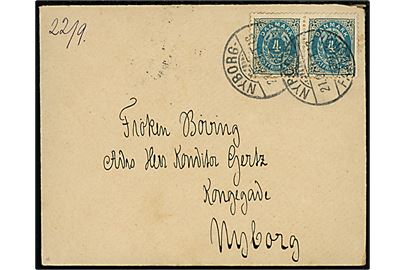 4 øre Tofarvet omv. rm. Tofarvet i parstykke på brev fra Faaborg annulleret med bureaustempel Nyborg - Faaborg T.13 d. 21.9.1901 til Nyborg.