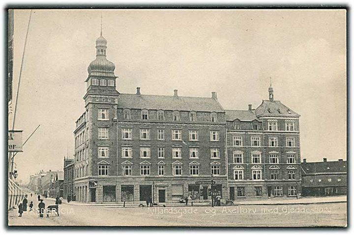 Jyllandsgade og Axeltorv med Gjeddesborg, i Fredericia. H. C. Wenk, no. 5586.