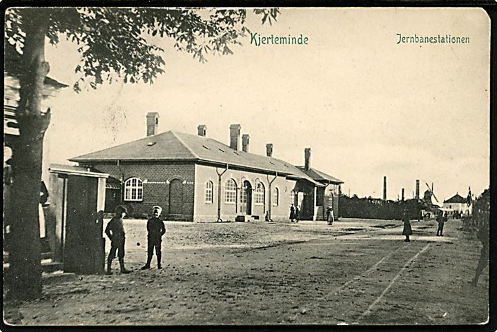 Kerteminde Jernbanestation. P. Alstrup no. 4419.