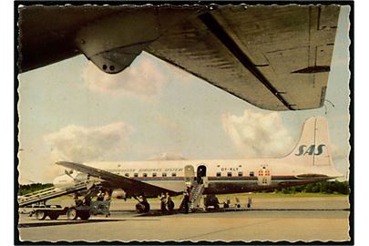 Douglas DC-6 OY-KLY Alf Viking fra SAS i Bromma lufthavn, Sverige. No. A2707.