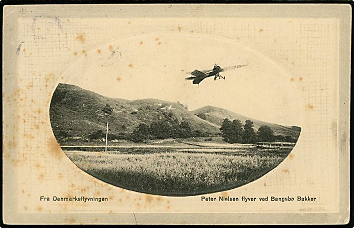 Flyveren Peter Nielsen ved Bangsbo Bakker under Danmarksflyvningen i 1911. P. Hansen u/no. Brugt 1912 fra Frederikshavn.