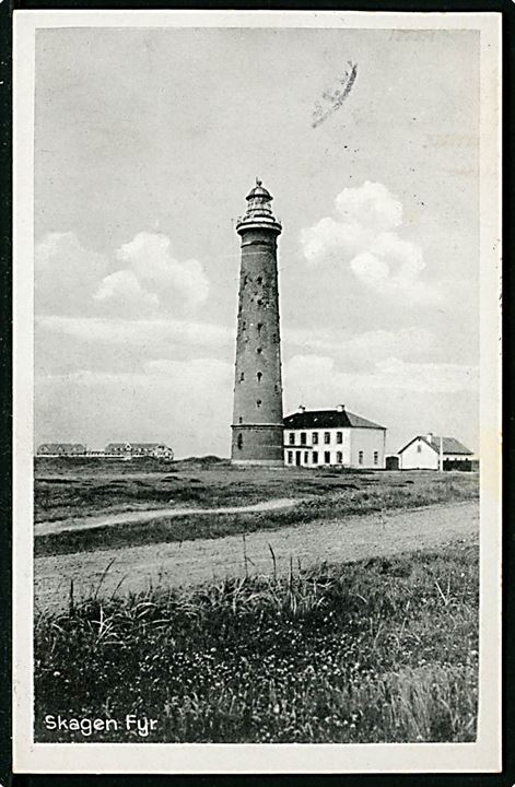 10 øre Bølgelinie på brevkort (Skagen Fyr) annulleret med turiststempel i Frederikshavn d. 12.7.1938 og sidestemplet violet Rutebilbrev til København.