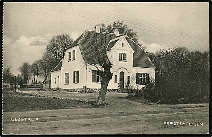 Glostrup. Præsteboligen. Glostrup Boghandel u/no. 