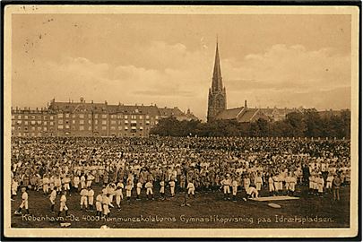 Købh., De 4000 kommuneskolebørns Gymnastikopvisning på Idrætspladsen. Stenders no. 28898.