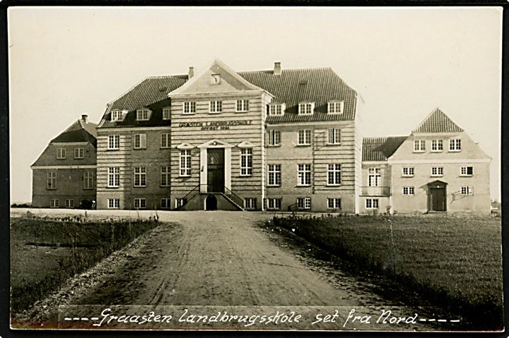 Gråsten Landbrugsskole set fra nord. Fotokort u/no. 