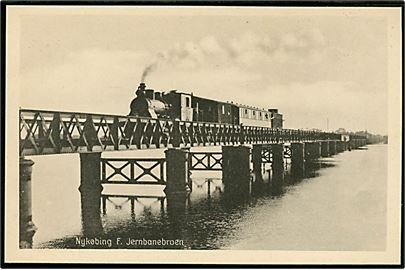 Nykøbing F., Jernbanebro med passerende damptog. Stenders Nykøbing F. no. 46.