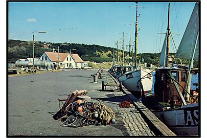 Anholt havn med fiskerfartøjer bl.a. A500. Gamma foto u/no.