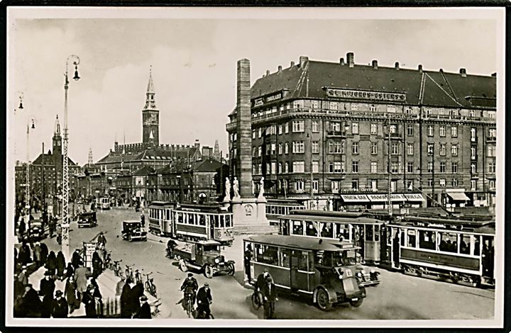 Købh., Vesterbrogade med sporvogne og busser mm. J. Chr. Olsen no. 255.