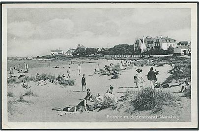 Sommerdag på stranden i Sandvig, Bornholm. Stenders no. 68959.