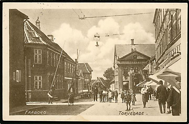 Faaborg, Torvegade med apotek. H. Bierring & Co. no. 4.