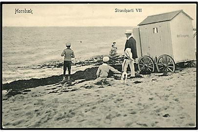 Hornbæk, strandparti med badevogn fra Hotel Bondegaarden. Hahnemann u/no.