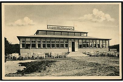 Fredensborg, Hotel Prinsen Søpavillon. R. Olsen no. 913.