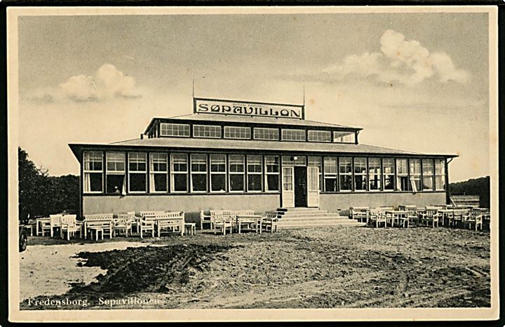 Fredensborg, Hotel Prinsen Søpavillon. R. Olsen no. 913.