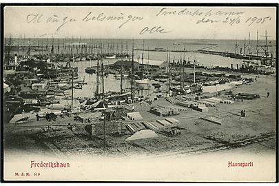 Frederikshavn, havneparti med fiskefartøjer. M.J.K. no. 519.