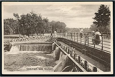 Odense, ved Slusen. Stenders no. 26436.