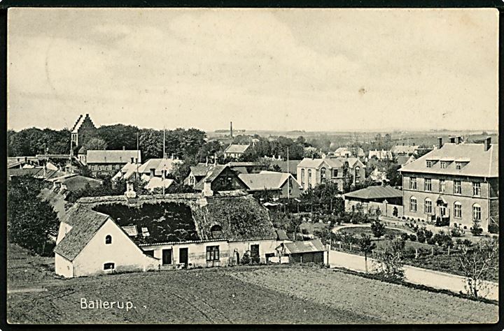 Ballerup, udsigt med kirke i baggrunden. Stenders no. 5970.