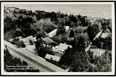 Karlslunde strand, Dansk Folkeferie. Luftfoto Sylvest Jensen / Stenders no. 97518.