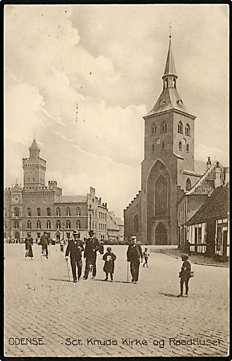 Odense. Sct. Knuds Kirke og Raadhuset. Stenders no. 7191.