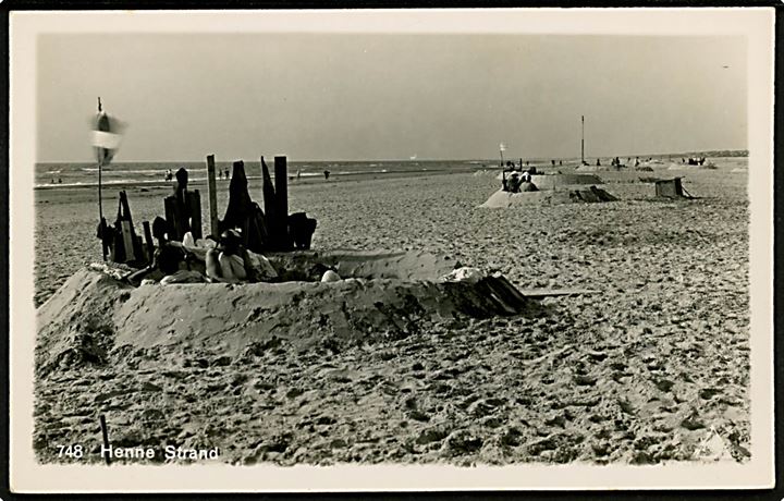 Henne strand. Fotokort no. 748.