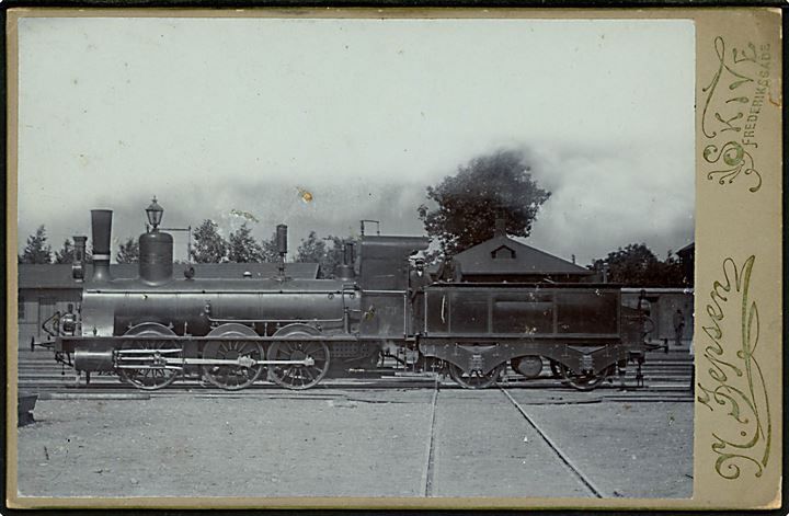 DSB Damplokomotiv litra G no. 79. Fotograf N Jepsen, Frederiksgade, Skive. 