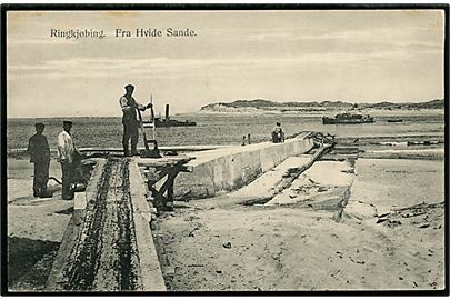 Ringkøbing. Fra Hvide Sande. Johs. Brorsons Forlag no. 2022.