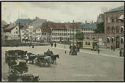 Købh., Christianshavns Torv med sporvogn linie 2. Stenders no. 3153.