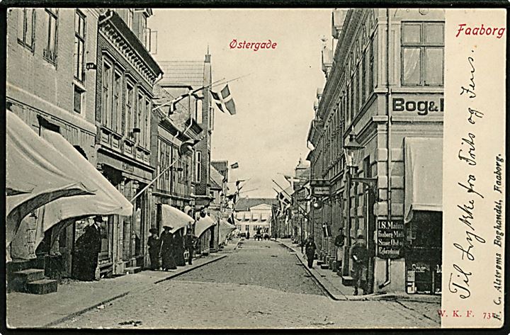Faaborg, Østergade med F. C. Alstrøms Boghandel. Warburgs Kunstforlag no. 731.