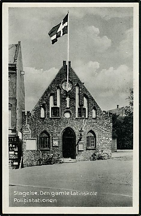 Slagelse. Den gamle Latinskole - Politistationen. Stenders Slagelse no. 156. 