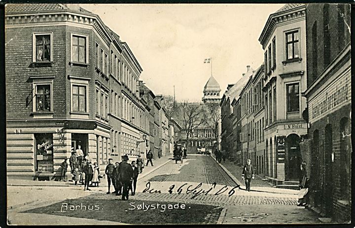 Aarhus. Sølystgade med flere butikker. Stenders no. 5663. 