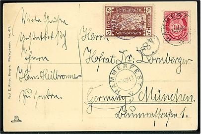 5 øre Spitsbergen udg. med violet stempel Magdalenen Bay *Spidsbergen* d. 16.8.1913 og 10 øre Posthorn stemplet annulleret Hammerfest d. 20.8.1913 på brevkort (Louis Meyer Bræen) til München, Tyskland. Sendt fra passager på HAL krydstogt med S/S “Victoria Luise”.