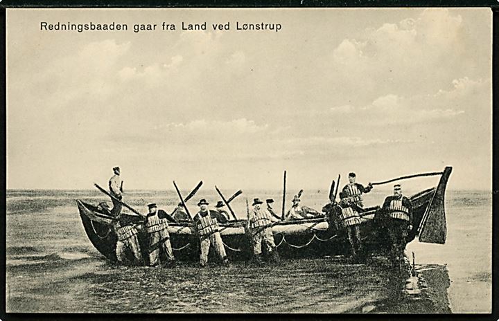 Lønstrup, redningsbåden går fra land. J.J.N. no. 8217.