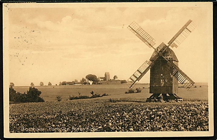 Bornholm, mølle med Ruths kirke i baggrunden. F. Sørensen no. 2127.