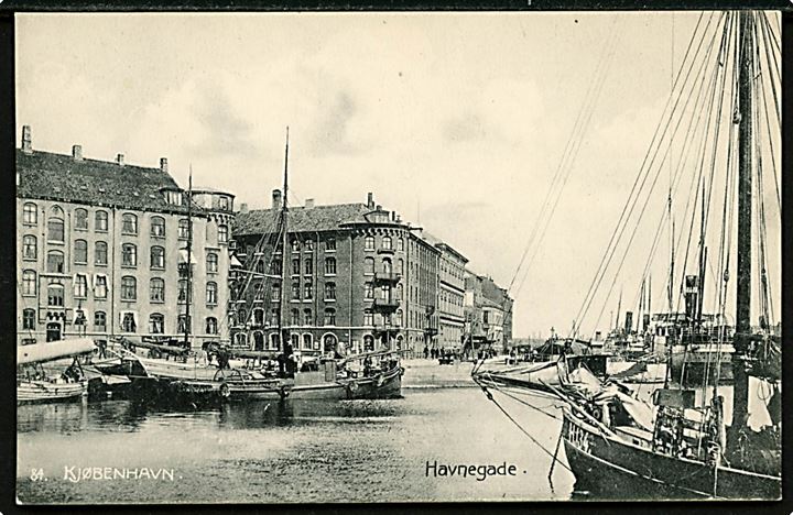 Købh., Havnegade med skibe. Johs. Koren no. 84.