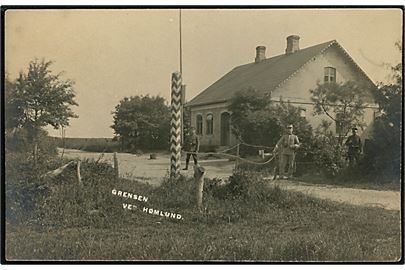 Hømlund, grænsen med danske og tyske vagter. Fotograf A. Lauridsen u/no.