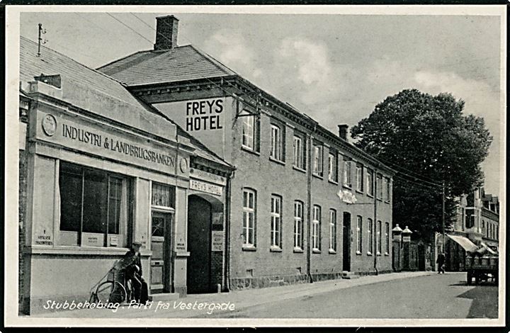 Stubbekøbing. Vestergade med Industri og Landbrugsbanken samt Freys Hotel. Stenders no. 81852.