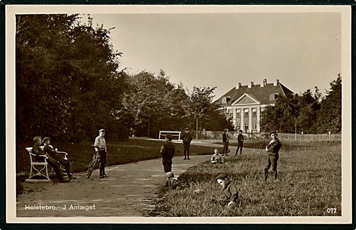 Holstebro. I Anlæget. Fotokort Stenders no. 077.