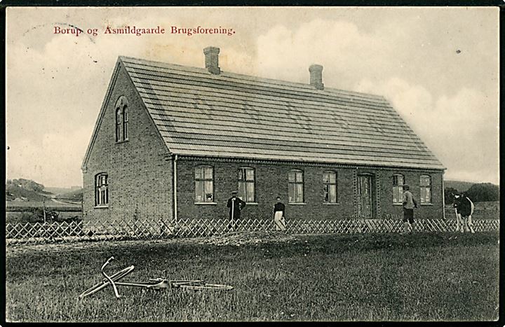 Borup og Asmildgaarde Brugsforening Allinggårdsvej 141 ved Silkeborg. Brugsforeningen blev åbnet 1895 og nedlagt 1907. J.J.N. no. 3834. Anvendt i 1921.