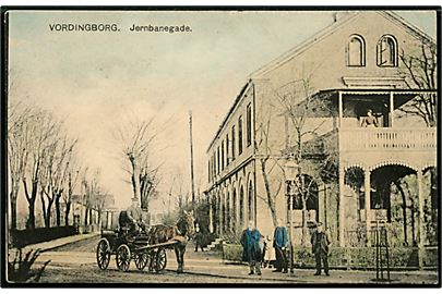 Vordingborg. Jernbanehotellet i Algade 1 (Angivet Jernbanegade på kortet). Hotellet senere navngivet Industrihotellet og Prins Jørgens Hotel. Stenders no. 31.