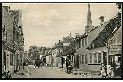 Nakskov. Klostergade med postvogn. Stenders no. 12314.