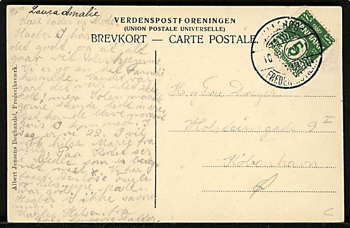 Melby, udsigt med kirke og i baggrunden mølle. A. Jensen u/no. Frankeret med 5 øre Bølgelinie annulleret med bureaustempel Hillerød - Frederiksværk T.1 d. 10.8.1912 til København.