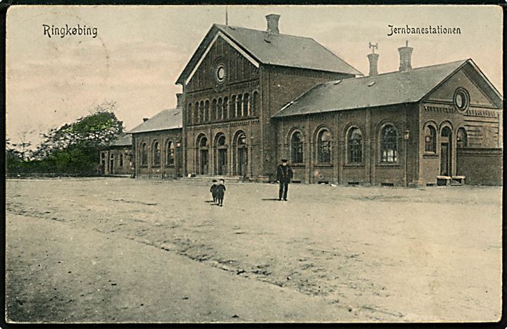 Ringkøbing. Jernbanestation. Peter Alstrup no. 8058. Lidt løs!