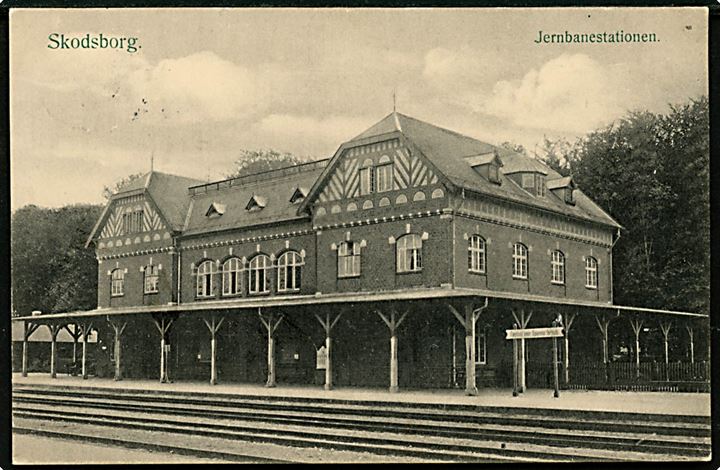 Skodsborg Jernbanestation. Peter Alstrup no. 6208.