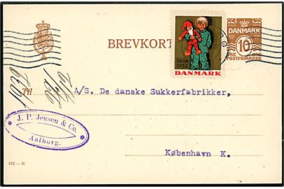 10 øre Bølgelinie helsagsbrevkort (fabr. 102-H) med udelt forside og Julemærke 1932 fra Aalborg d. 22.12.1932 til København.