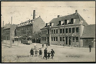 Købh., Lyngbyvej 2, Gammel (Store) Vibenshus med sporvogn. Stenders no. 5379.