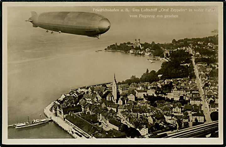 Luftskib LZ127 Graf Zeppelin over Friedrichshafen ved Bodensee. 