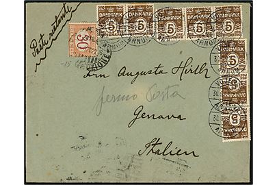 5 øre Bølgelinie (8) på 40 øre frankeret brev fra Gram annulleret med bureaustempel Vojens - Arnum T.49 d. 30.9.1922 til poste restante i Genova, Italien. Påsat italiensk 30 ctm Portomærke som poste restante gebyr.
