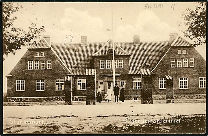 5 øre Chr. X på brevkort (Stokkemarke alderdomshjem) annulleret med stjernestempel STOKKEMARKE og sidestemplet Søllested d. 7.9.1917 til København.