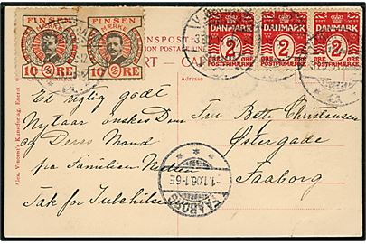 2 øre Bølgelinie (3-stribe) og 10 øre Finsen-Mærke i parstykke på brevkort fra Kjøbenhavn d. 31.12.1905 til Faaborg.