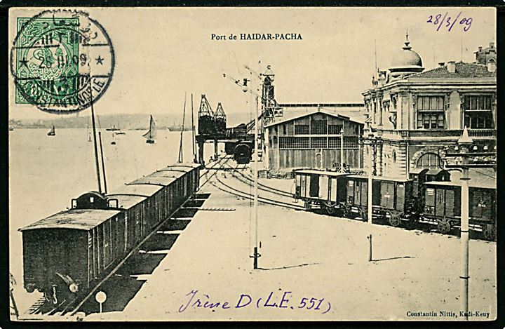 Haydarpaşa, kendt som havnen ved Haidar-Pasha. Med jernbane spor og flere godstog sæt. 